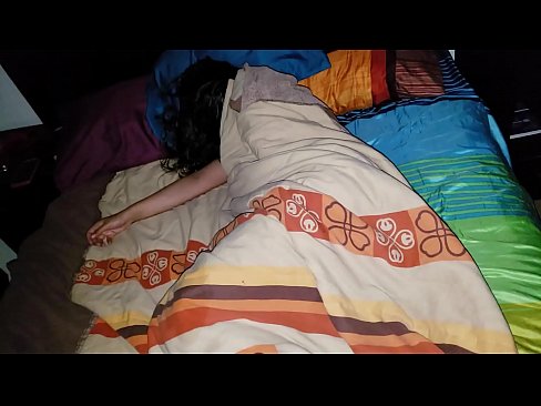 ❤️ UStepson ethuka umama wakhe omncinci ngoxa elele. Amanyala asemgangathweni kwi-xh.hentaisaturn.ru ❌️